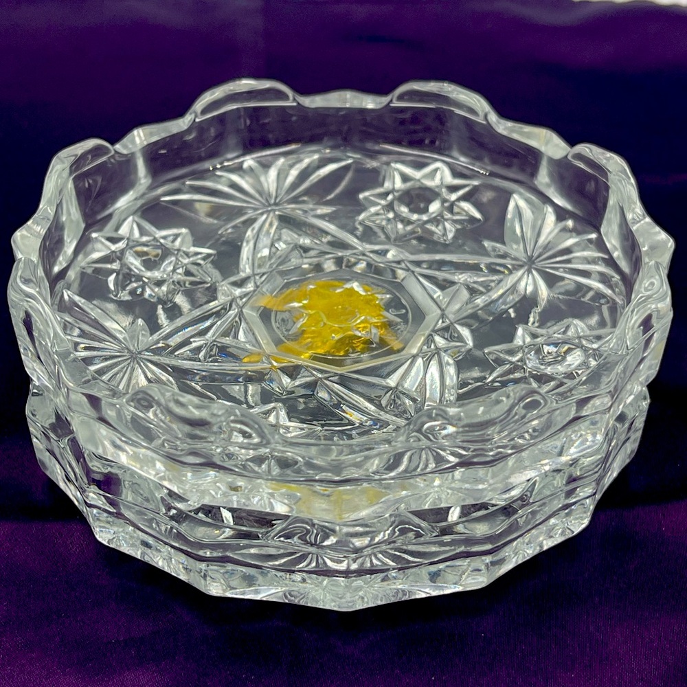 Anchor Hocking “Prescut” Crystal Trinket Box w/ Brass Grape Cluster Accent Lid - Picture 12 of 16